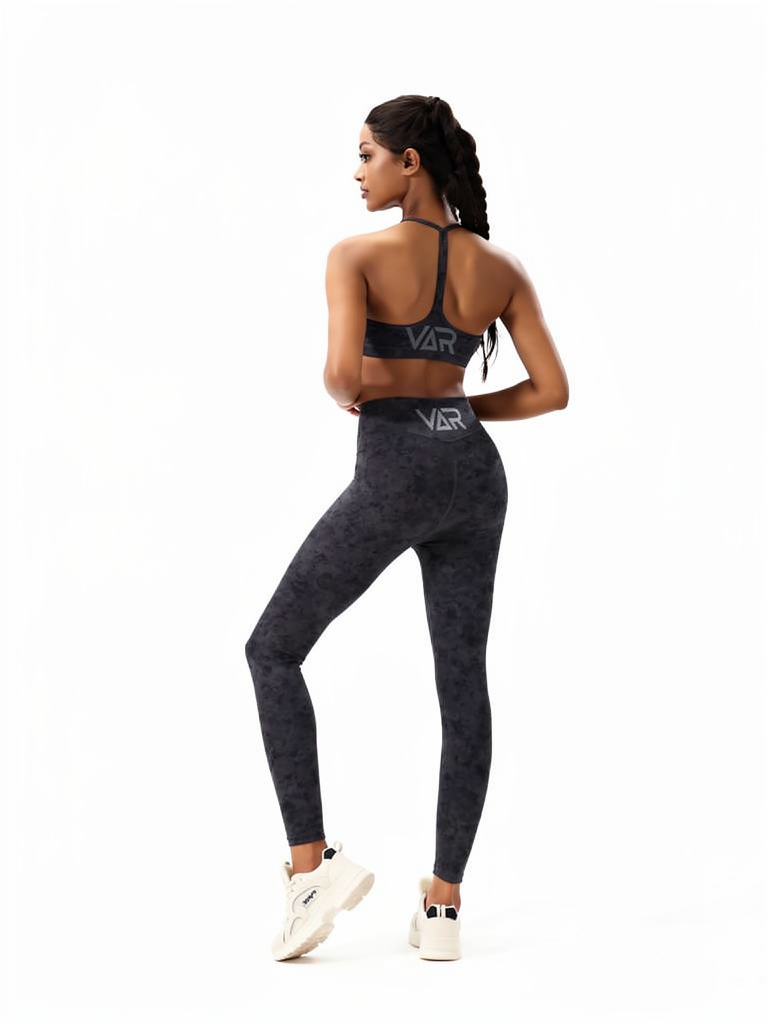 طقم رياضي نسائي (توب + ليقنز) | Women's Sports Set (Top + Leggings)